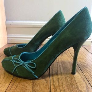 Charles by Charles David Suede Pumps
